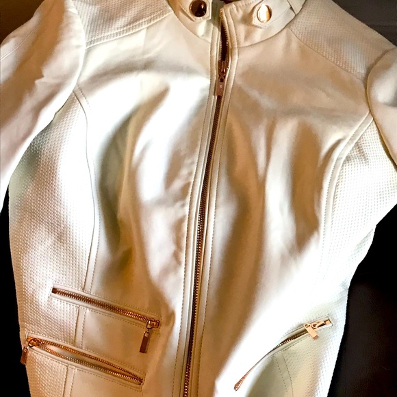 Guess Jacket - Picture 1 of 1